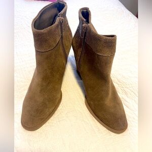 Steve Madden booties -